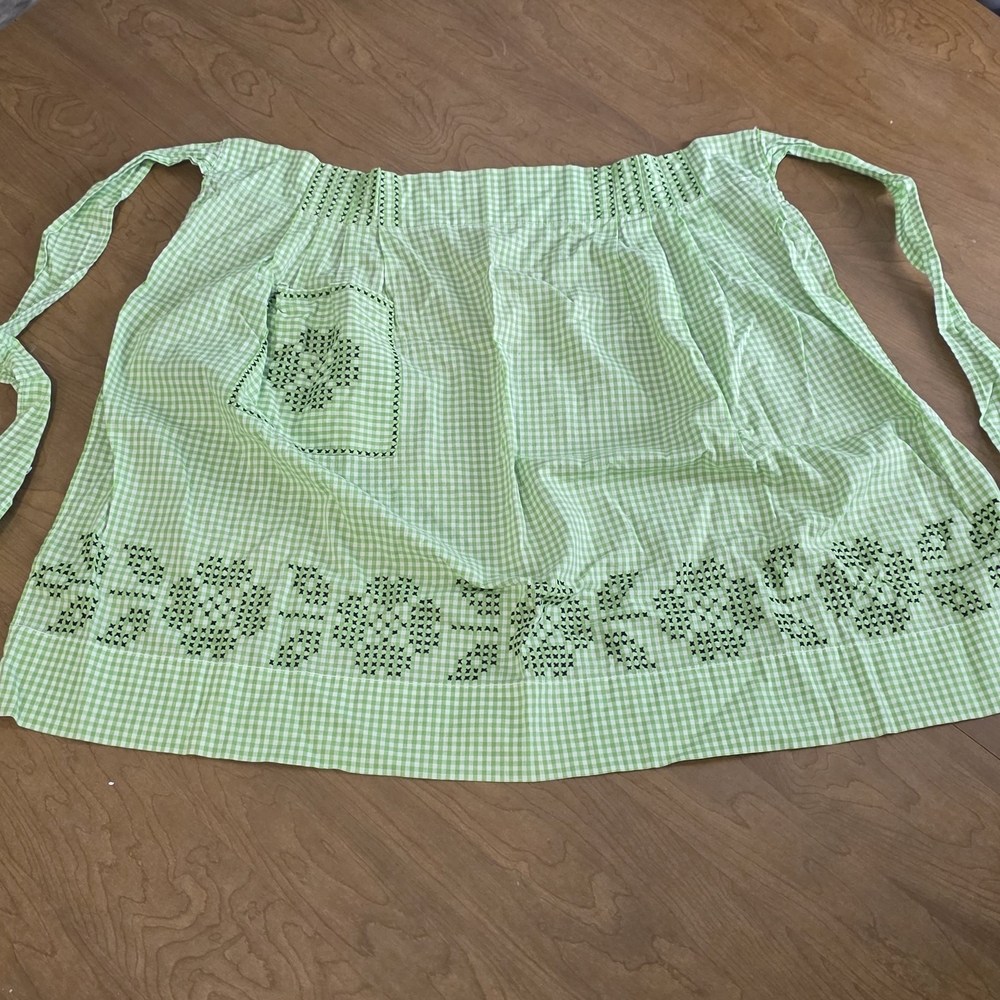 Green Gingham Women's Apron